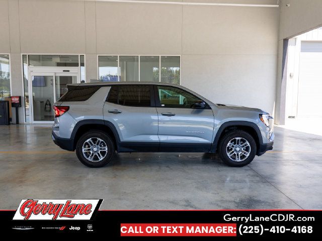Used 2026 GMC Terrain Elevation FWD image 3