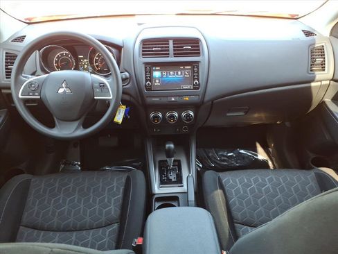 Used 2025 Mitsubishi Outlander Sport AWD image 20