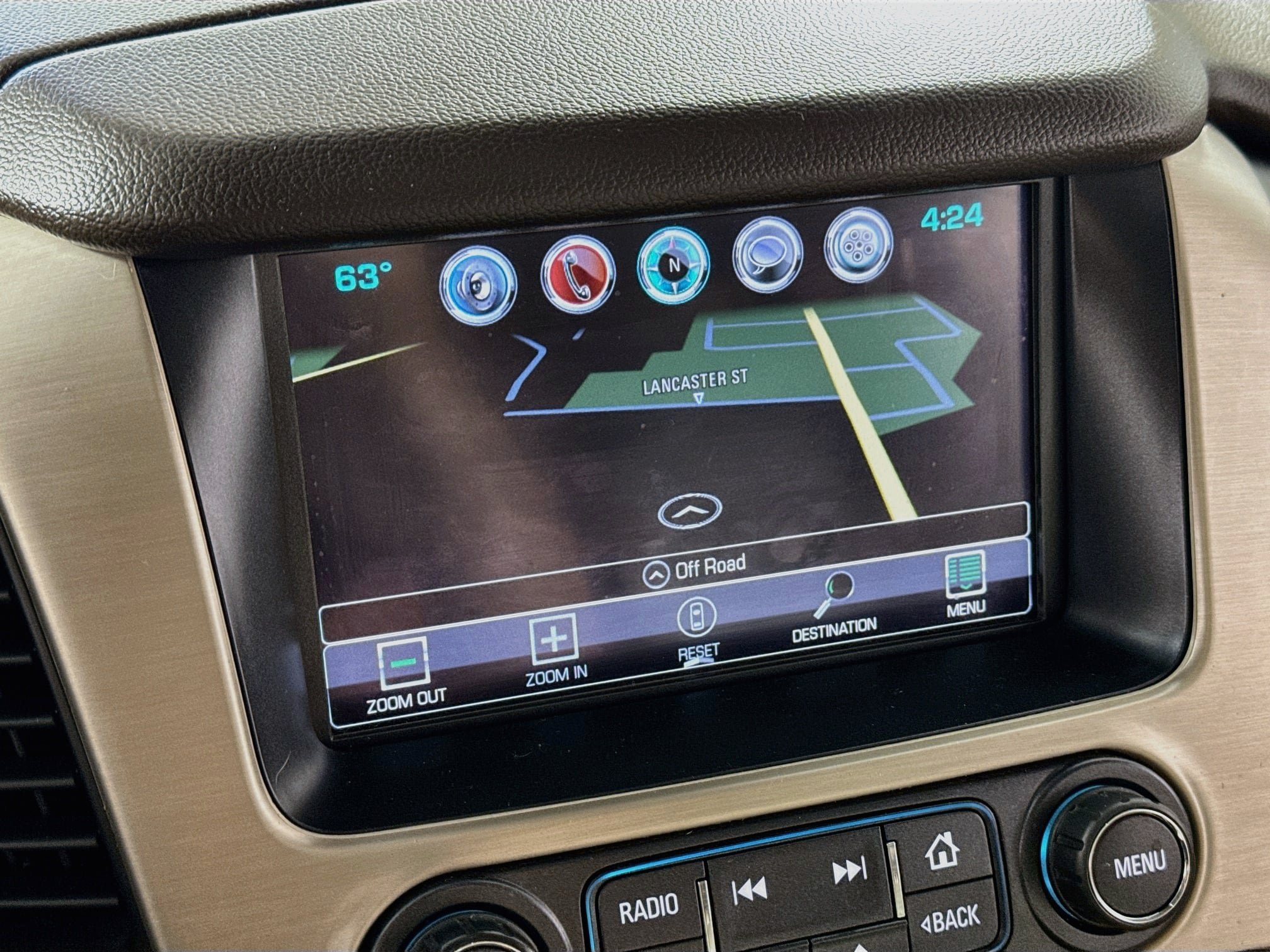 Used 2019 GMC Yukon XL Denali w/ Open Road Package AWD/4WD image 2