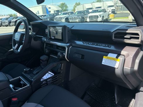 New 2026 Toyota Tacoma TRD Off-Road AWD/4WD image 14