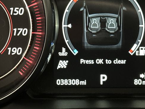 Used 2016 Jaguar F-TYPE Convertible RWD image 21