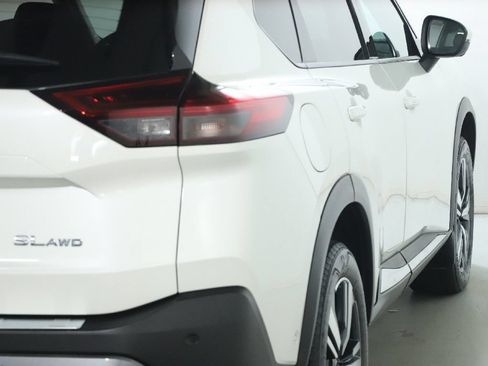 Certified 2023 Nissan Rogue SL w/ SL Premium Package AWD/4WD image 48