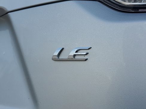 Certified 2025 Toyota Corolla LE image 7