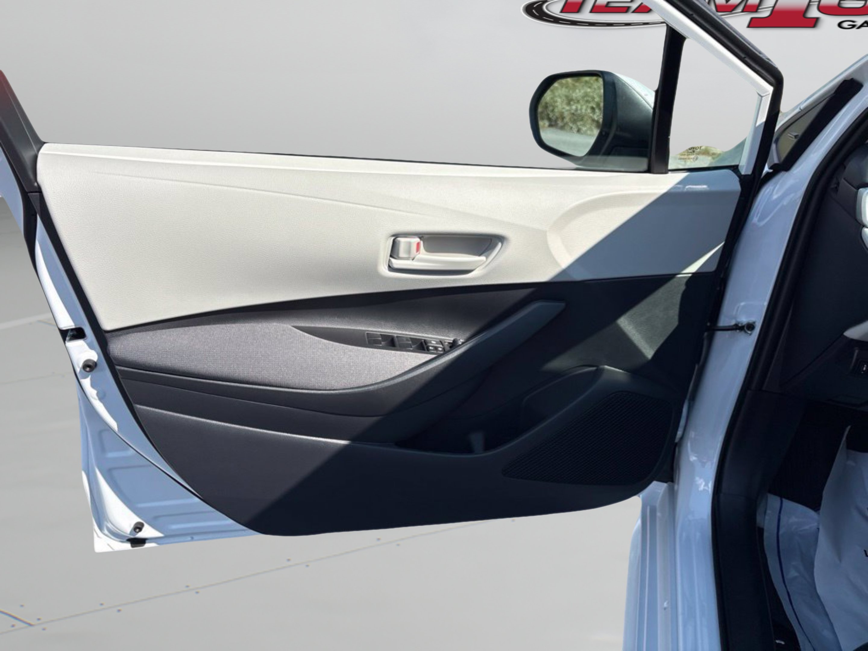 New 2027 Toyota Corolla LE FWD image 11