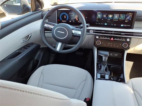 New 2026 Hyundai Tucson SEL image 4