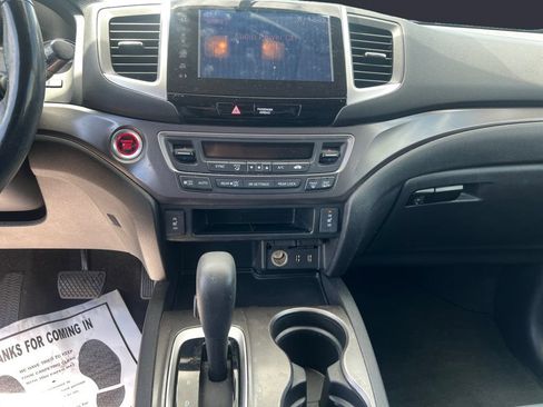 Used 2017 Honda Pilot EX-L image 11