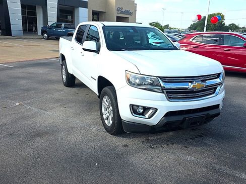 Used 2016 Chevrolet Colorado LT w/ LT Convenience Package RWD image 5