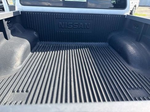 Used 2016 Nissan Frontier SV image 16