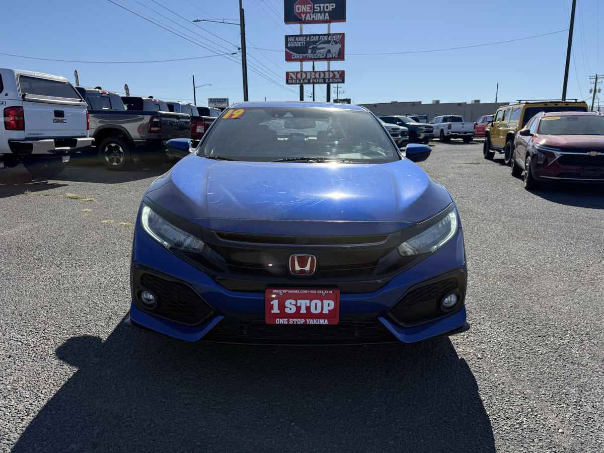 Used 2019 Honda Civic Sport Touring image 2