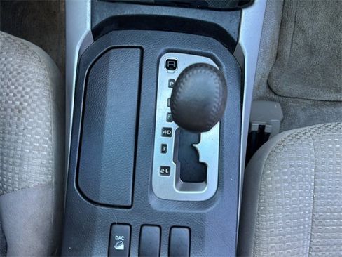 Used 2005 Toyota 4Runner SR5 image 24