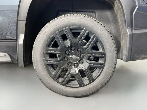 New 2026 Chevrolet Silverado EV LT w/ Plus Package AWD/4WD image 32