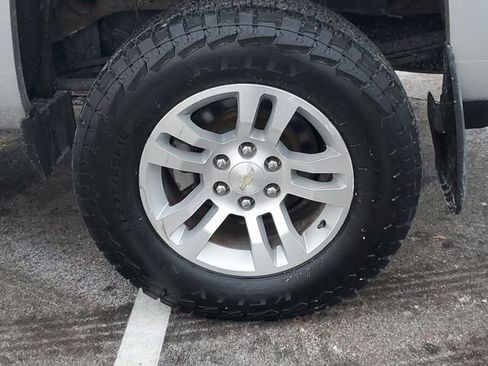 Used 2016 Chevrolet Silverado 1500 LT image 5