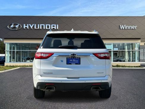 Used 2020 Chevrolet Traverse Premier w/ LPO, Floor Liner Package FWD image 3