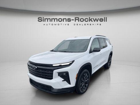 New 2026 Chevrolet Traverse LT w/ Midnight/Sport Edition AWD/4WD image 1