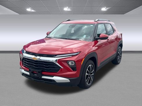 Used 2026 Chevrolet TrailBlazer LT FWD image 7