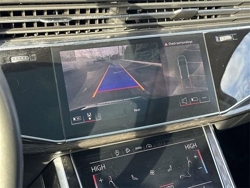 Used 2023 Audi Q7 2.0T Premium w/ Convenience Package image 28