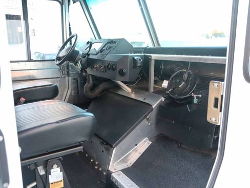 Used 2016 Ford E-350 and Econoline 350 Super Duty w/ A/C Prep Package image 14