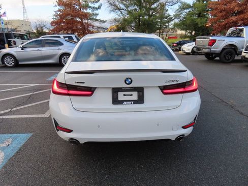 Used 2022 BMW 330i xDrive Sedan w/ Driving Assistance Package image 6