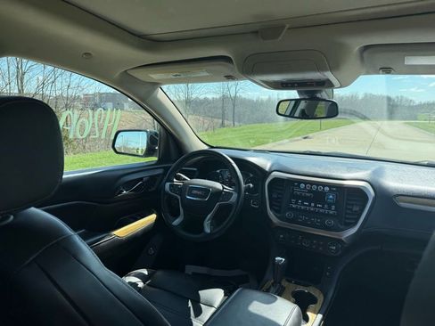 Used 2017 GMC Acadia Denali image 21