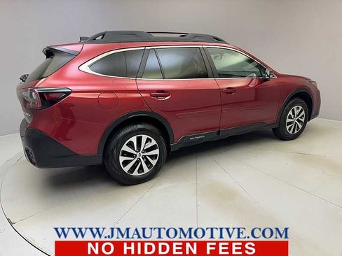Used 2020 Subaru Outback Premium image 5