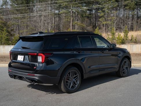 New 2026 Ford Explorer ST w/ Sun And Sound Package AWD/4WD image 21