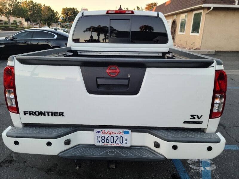 Used 2019 Nissan Frontier SV w/ Value Truck Package RWD image 15