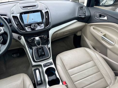 Used 2016 Ford C-MAX Energi SEL w/ Equipment Group 302A image 28