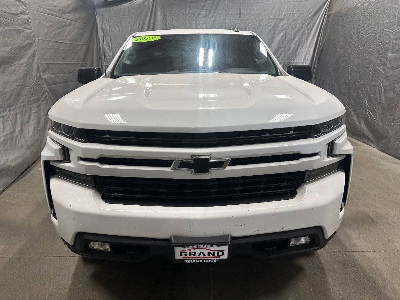 Used 2019 Chevrolet Silverado 1500 RST w/ All-Star Edition AWD/4WD image 2