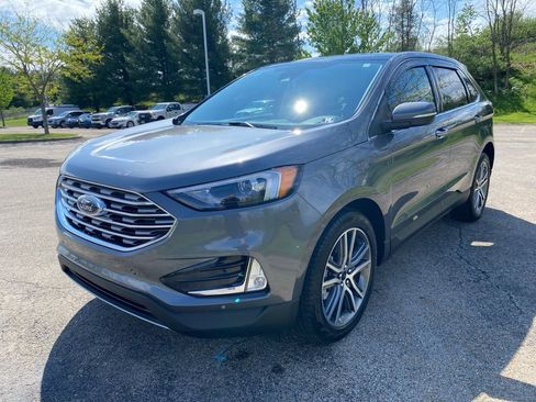 Used 2024 Ford Edge Titanium AWD/4WD image 7