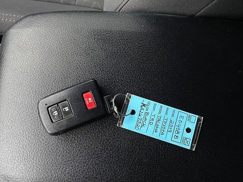 Used 2019 Toyota Tacoma TRD Off-Road w/ TRD Premium Off Road Package image 51