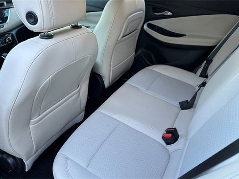 Used 2022 Buick Encore GX Preferred image 14