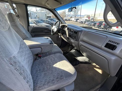 Used 1999 Ford F250 XLT image 26