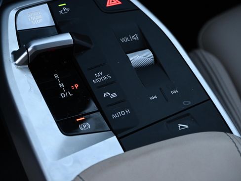 Certified 2024 BMW X2 xDrive28i image 23