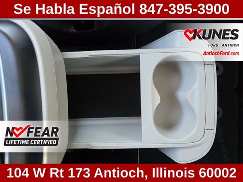 Used 2024 Chrysler Pacifica Touring-L image 73