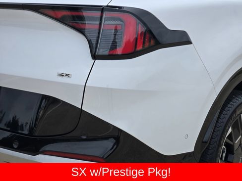 Used 2026 Kia Sportage SX AWD/4WD image 15