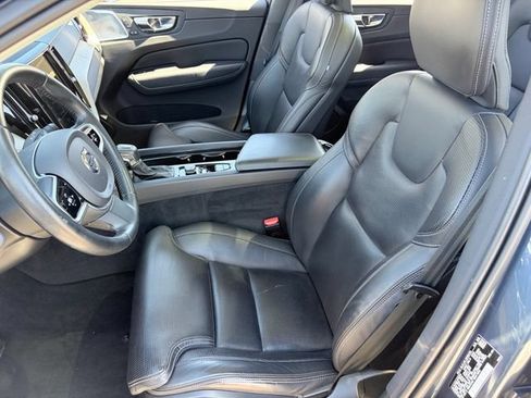Used 2021 Volvo XC60 T5 Inscription AWD/4WD image 6