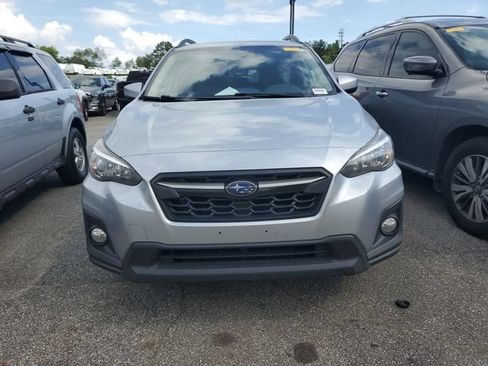 Used 2018 Subaru Crosstrek 2.0i Premium w/ Popular Package #3 AWD/4WD image 2