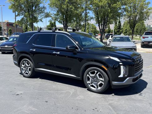 Certified 2025 Hyundai Palisade SEL AWD/4WD image 5