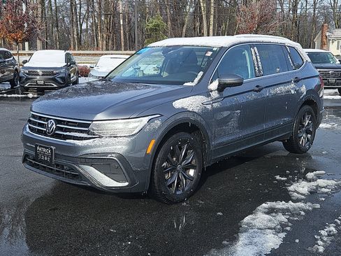 Certified 2023 Volkswagen Tiguan SE w/ Panoramic Sunroof Package image 21