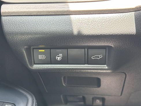Used 2024 Toyota Grand Highlander AWD image 29