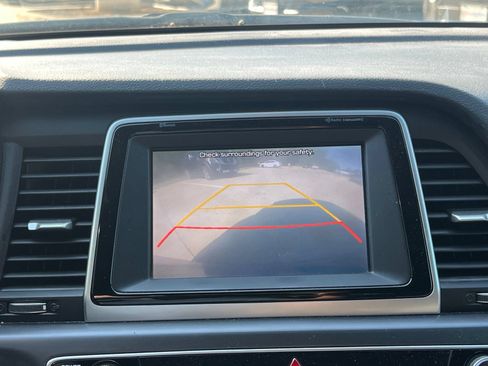 Used 2018 Hyundai Sonata Sport FWD image 29