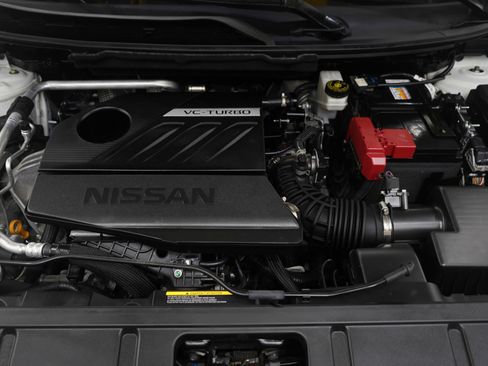 Used 2023 Nissan Rogue SV image 30