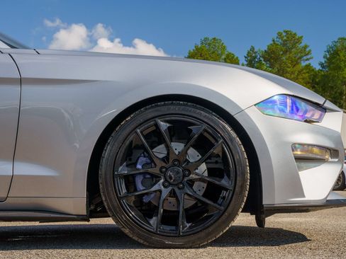 Certified 2020 Ford Mustang Premium RWD image 13