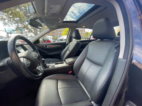 Used 2016 INFINITI Q50 Premium image 10