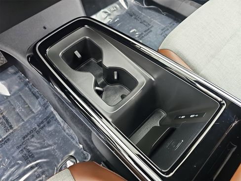 Certified 2023 Volkswagen ID.4 Pro image 23