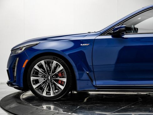 Used 2022 Cadillac CT5 V Blackwing image 6