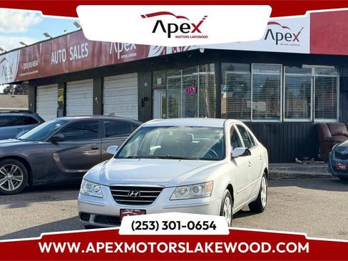Used 2009 Hyundai Sonata GLS FWD image 1