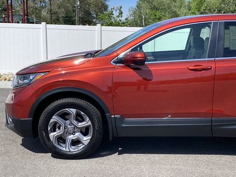 Used 2018 Honda CR-V EX-L image 2