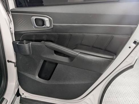 Used 2022 Kia Sorento SX FWD image 17