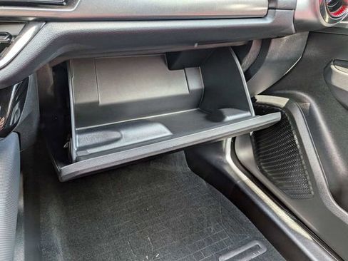 Used 2025 Chevrolet Equinox EV RS image 25